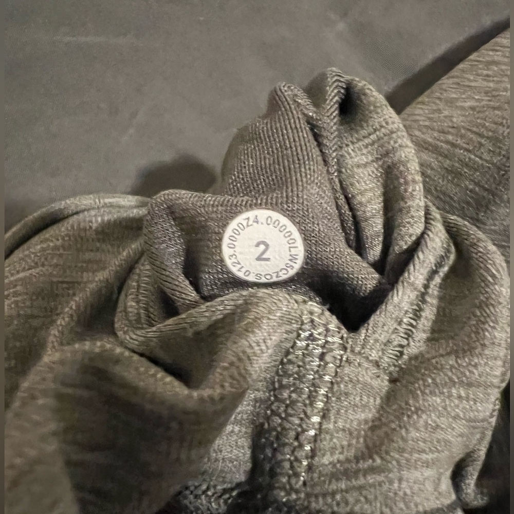 Lululemon Aligns - image 4